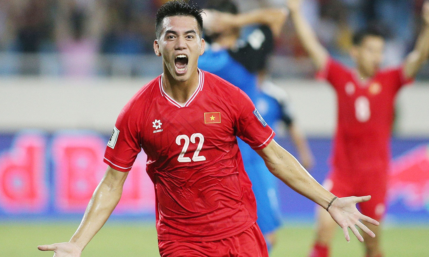 cầu thủ khỏe nhất Việt Nam