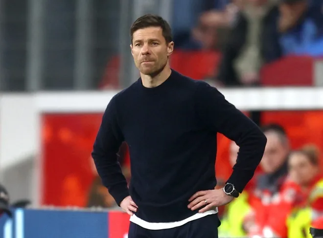 goc-huyen-thoai-su-nghiep-cam-quan-cua-huan-luyen-vien-xabi-alonso-a1