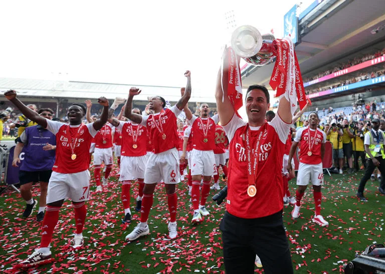 mikel-arteta-lam-huan-luyen-vien-nam-nao-mnbxxxx